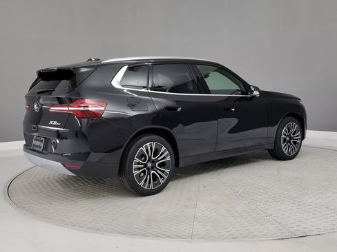 New 2026 BMW X3 xDrive30 w/ Convenience Package image 6