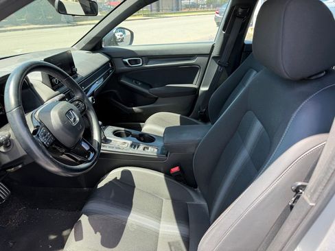 Used 2023 Honda Civic Sport image 7