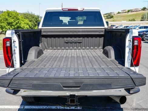 Used 2024 GMC Sierra 2500 SLT AWD/4WD image 26