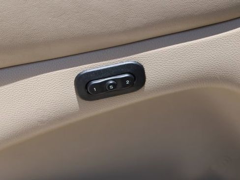 Used 2020 Jeep Grand Cherokee Limited RWD image 12