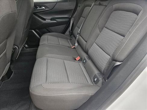 Certified 2026 Chevrolet Equinox LT w/ LPO, Floor Liner Package FWD image 18