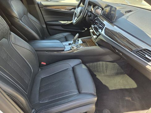 Used 2017 BMW 540i RWD image 30