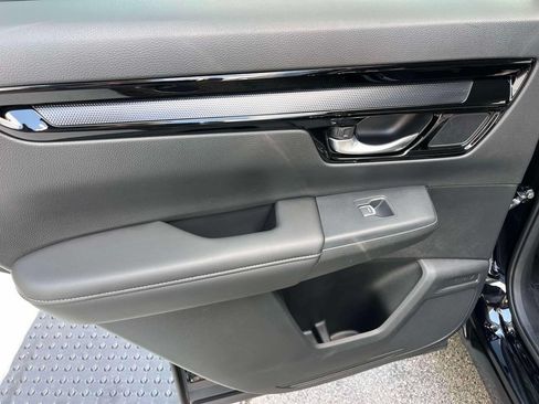 Used 2024 Honda CR-V EX-L image 15