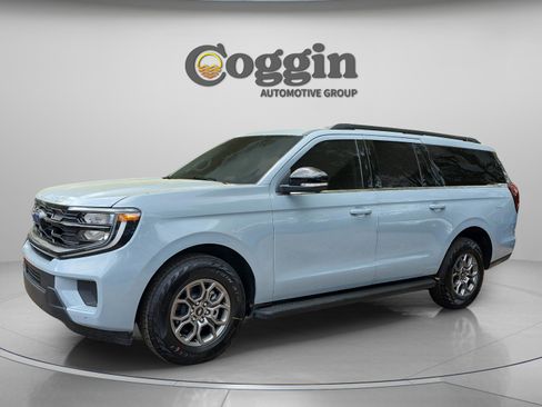 New 2026 Ford Expedition Max Active image 1