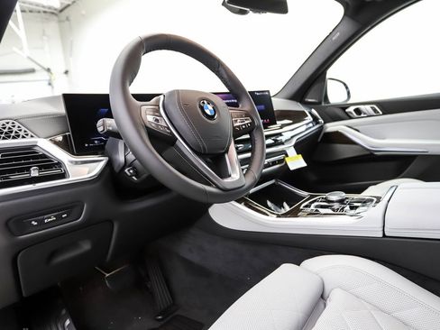 New 2026 BMW X5 xDrive40i image 10