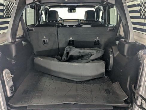 Used 2024 Jeep Wrangler High Altitude AWD/4WD image 27