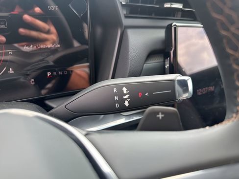 New 2026 GMC Terrain AT4 w/ Convenience Package III image 31