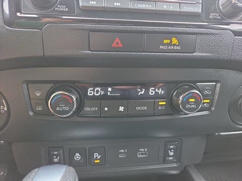 Used 2023 Nissan Frontier SV w/ SV Convenience Package AWD/4WD image 13