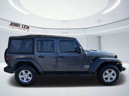 Certified 2018 Jeep Wrangler Unlimited Sport S AWD/4WD image 2