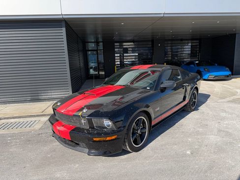Used 2008 Ford Mustang GT Premium RWD image 3