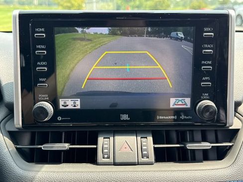 Used 2019 Toyota RAV4 XSE AWD/4WD image 30