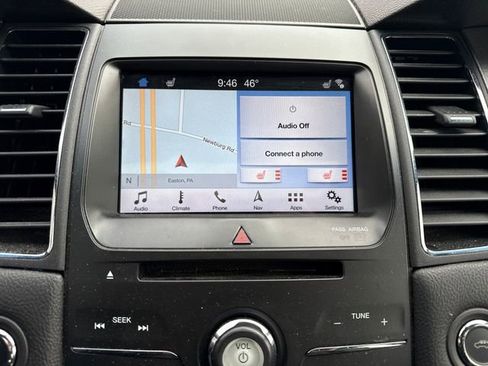 Used 2018 Ford Taurus SEL w/ Equipment Group 201A image 28