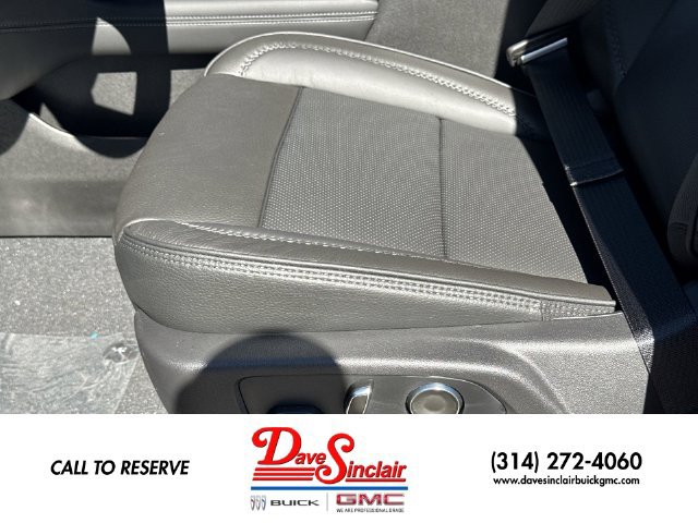 New 2027 GMC Yukon Denali w/ Denali Reserve Package AWD/4WD image 12
