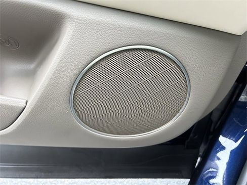 Used 2024 Genesis GV80 3.5T image 21