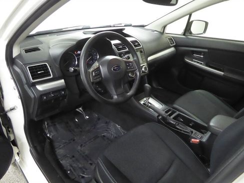 Used 2015 Subaru Crosstrek 2.0i Premium image 18