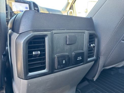 Used 2022 Ford F250 XLT w/ XLT Premium Package image 21