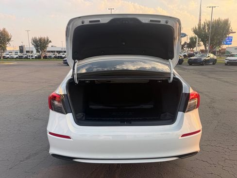Used 2024 Honda Civic EX image 29
