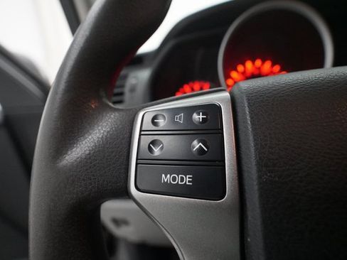 Used 2013 Toyota 4Runner SR5 image 17