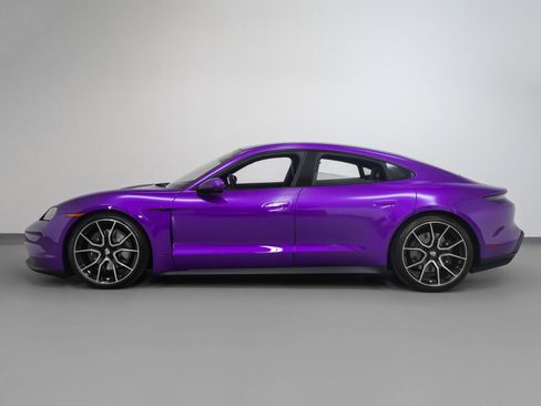 New 2025 Porsche Taycan 4 image 2