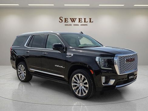 Used 2021 GMC Yukon Denali w/ Denali Ultimate Package AWD/4WD image 7