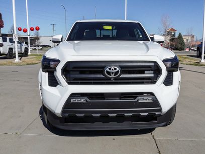 New 2026 Toyota Tacoma SR5 w/ SR5 Upgrade Package