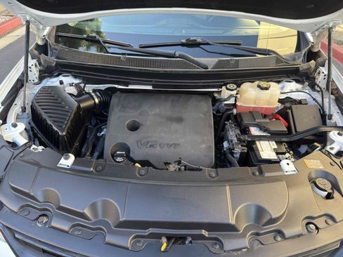 Used 2019 Chevrolet Traverse LS w/ LPO, Blackout Package FWD image 70