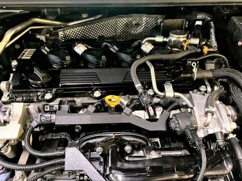 Used 2023 Toyota Corolla LE image 34