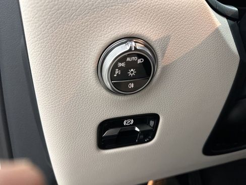 New 2026 Mercedes-Benz GLC 300 GLC 300 image 18