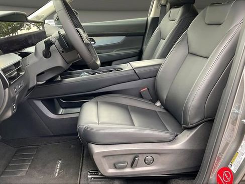 Certified 2025 Nissan Murano SL w/ Cargo Package AWD/4WD image 23