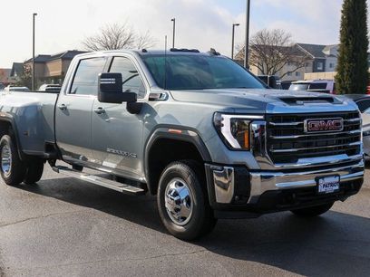 New 2026 GMC Sierra 3500 SLE w/ SLE Value Package