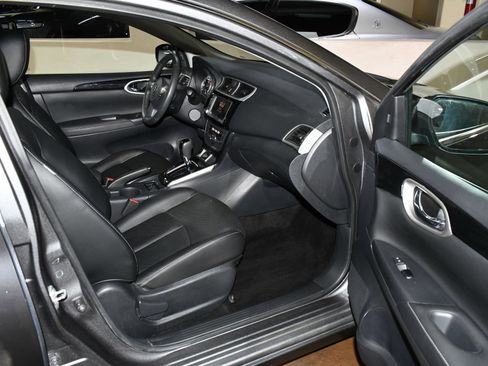 Used 2019 Nissan Sentra SL image 46