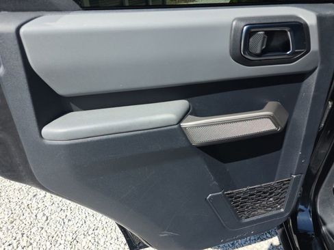 Used 2022 Ford Bronco Black Diamond AWD/4WD image 15