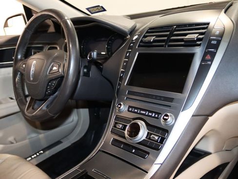 Used 2017 Lincoln MKZ Select w/ Climate Package image 58