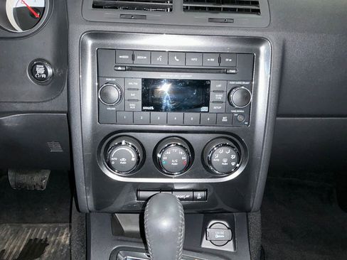 Used 2014 Dodge Challenger SXT w/ Super Sport Group (SS/T) RWD image 19