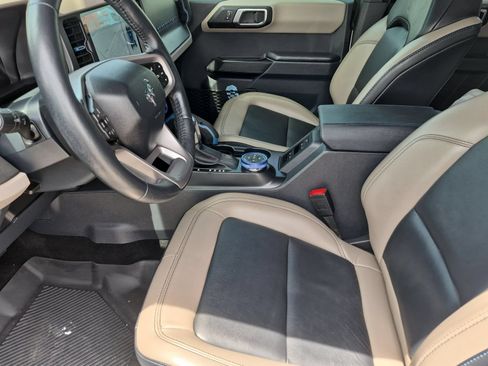 Used 2024 Ford Bronco Wildtrak AWD/4WD image 15