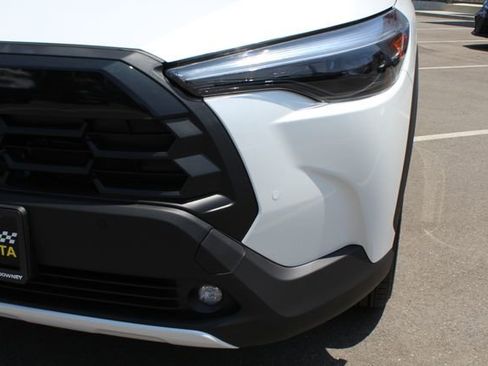 Certified 2026 Toyota Corolla Cross XLE w/ Convenience Package FWD image 5