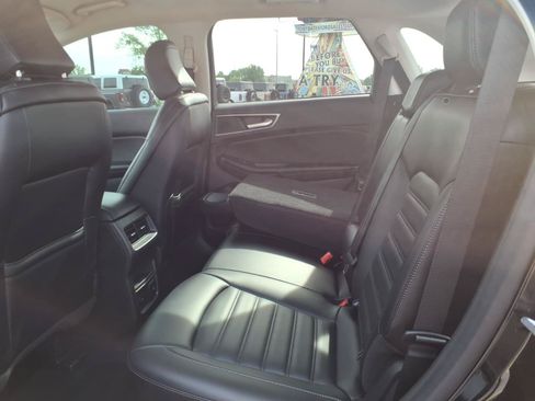 Certified 2024 Ford Edge SEL w/ Convenience Package AWD/4WD image 13