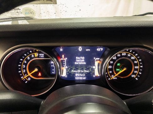 Used 2019 Jeep Wrangler Unlimited Sport S image 15