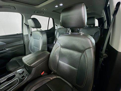 Used 2019 Chevrolet Traverse Premier w/ Redline Edition AWD/4WD image 22