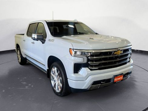 New 2026 Chevrolet Silverado 1500 High Country AWD/4WD image 3