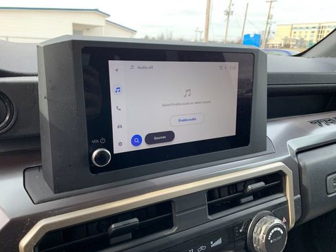 Used 2024 Toyota Tacoma SR5 RWD image 21