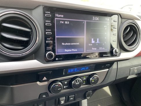 Used 2021 Toyota Tacoma SR5 RWD image 22