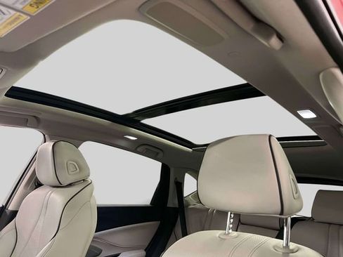 Used 2025 Acura RDX SH-AWD w/ Advance Package image 18