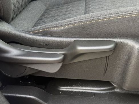 Used 2022 Chevrolet Equinox LT FWD image 28
