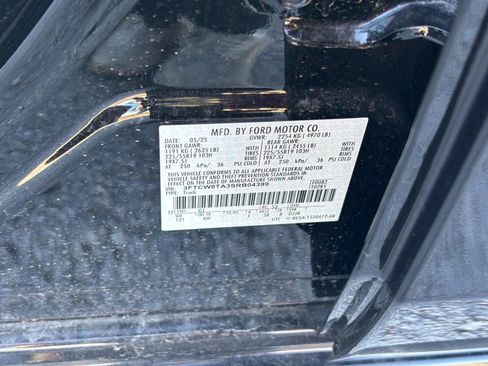 New 2025 Ford Maverick Lobo image 27