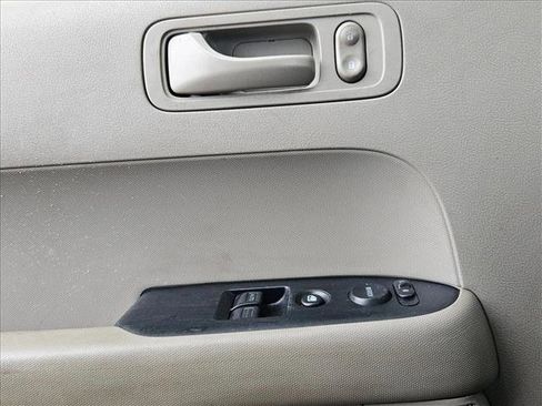 Used 2010 Honda Element EX image 6