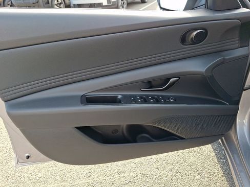 New 2026 Hyundai Elantra SEL Sport Premium FWD image 9
