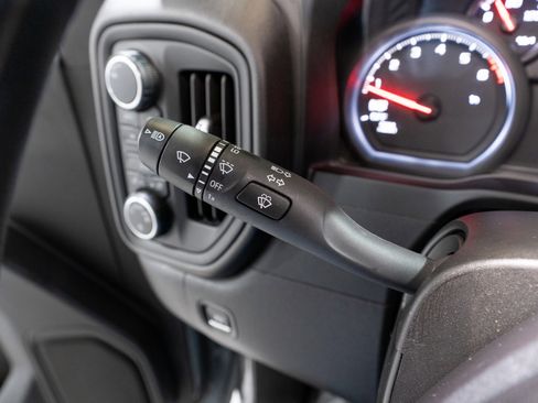 Used 2024 Chevrolet Silverado 1500 Custom image 27