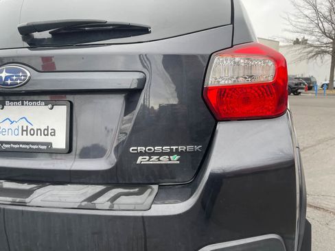 Used 2016 Subaru Crosstrek 2.0i Limited image 12
