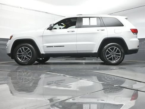 Used 2019 Jeep Grand Cherokee Limited w/ Luxury Group II AWD/4WD image 36